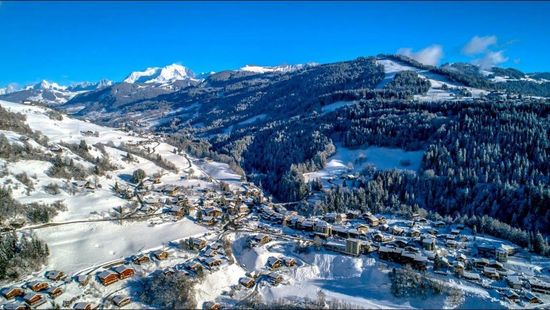 Ferienwohnung Les Portes Du Mont Blanc Flumet Exterior foto